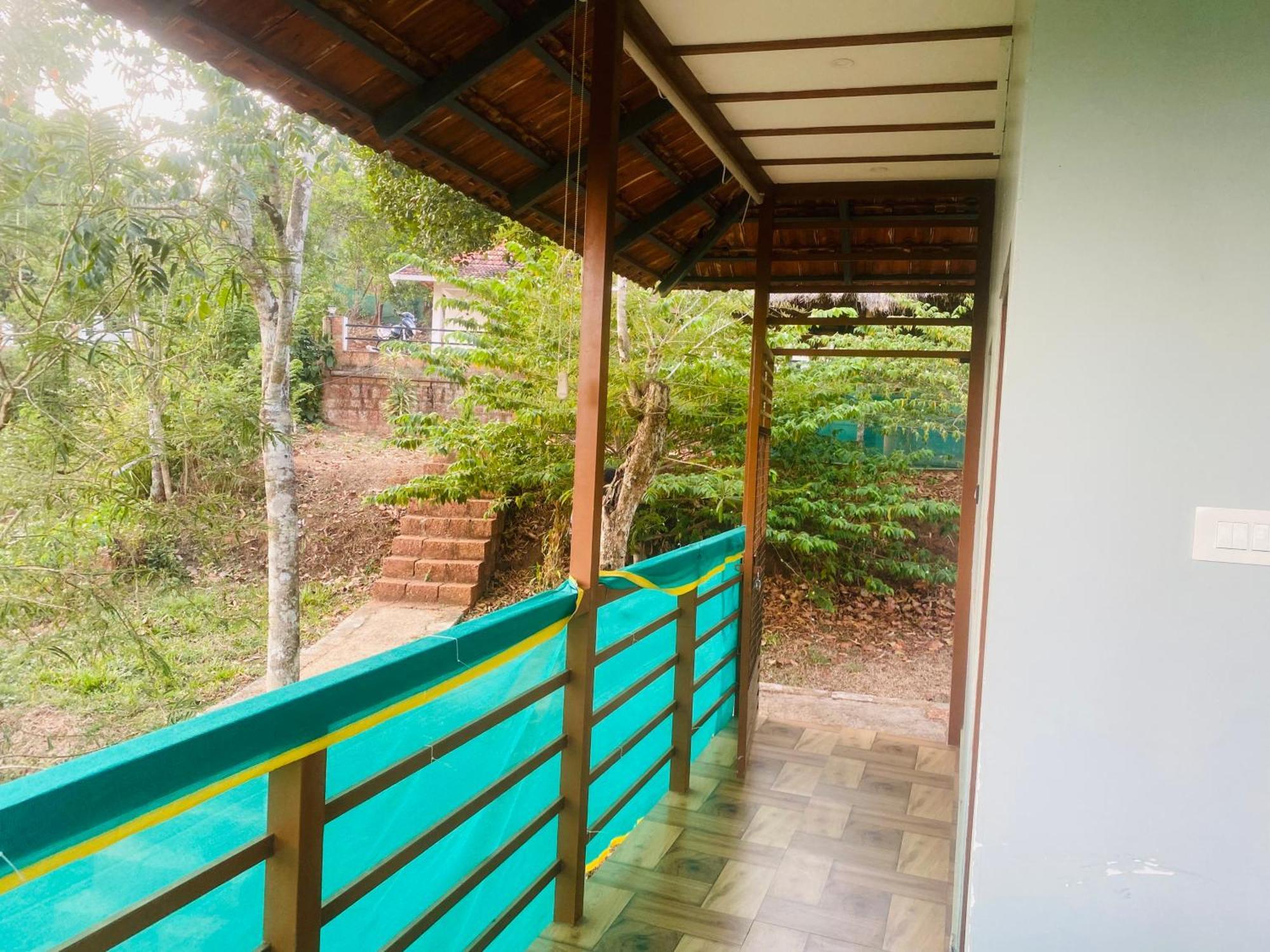 Happydays Hut Vila Mananthavady Exterior foto